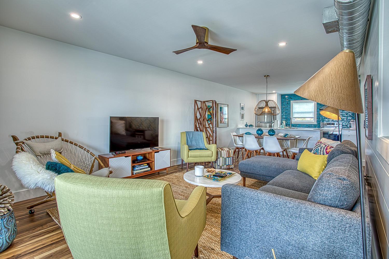 Holiday home Gulf Views! Only 30 Seconds To The Modern Amenities Meets Vintage Charm Inlet Beach