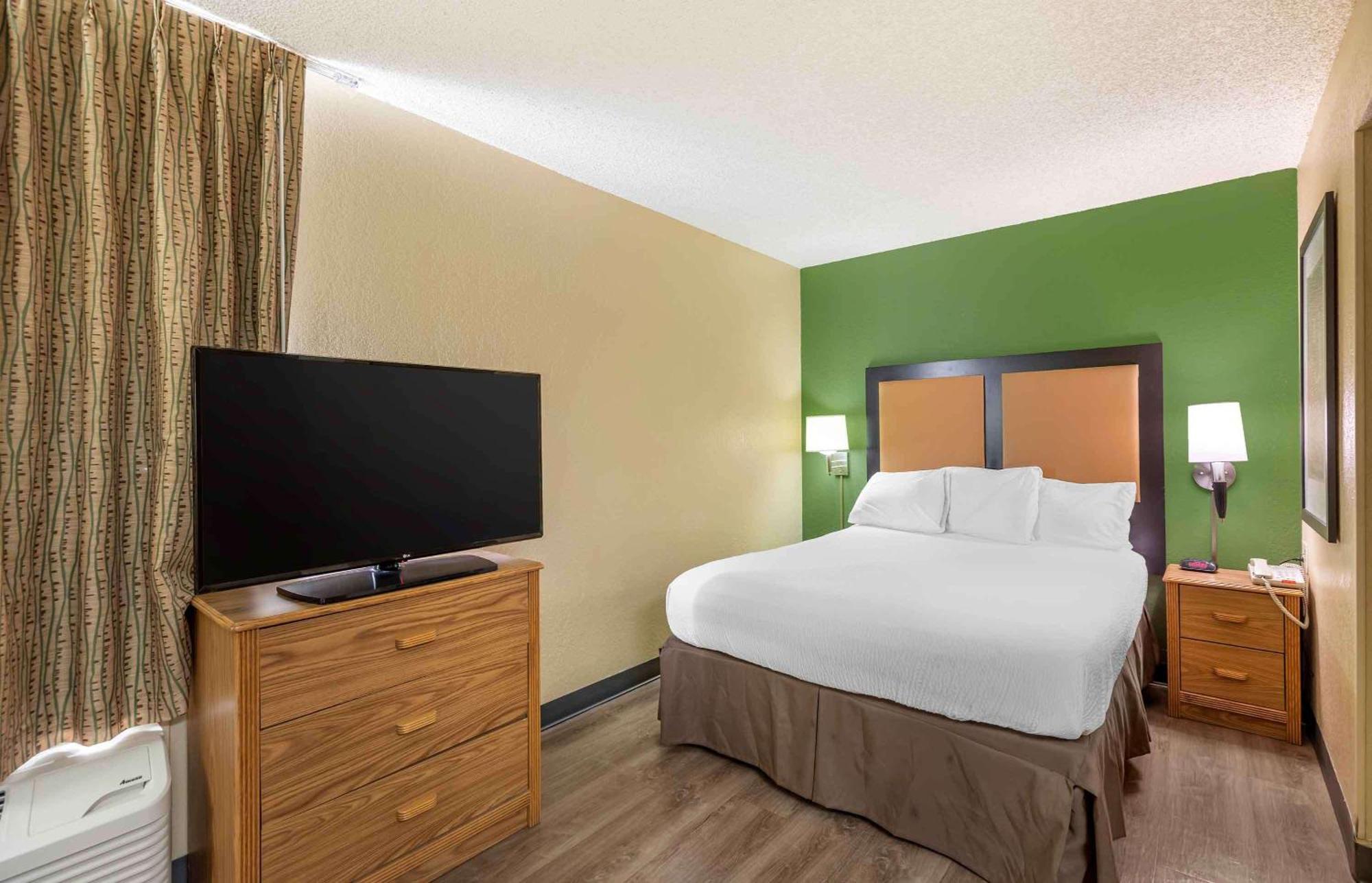 Extended America Select - Salisbury Rd Southpoint Hotel