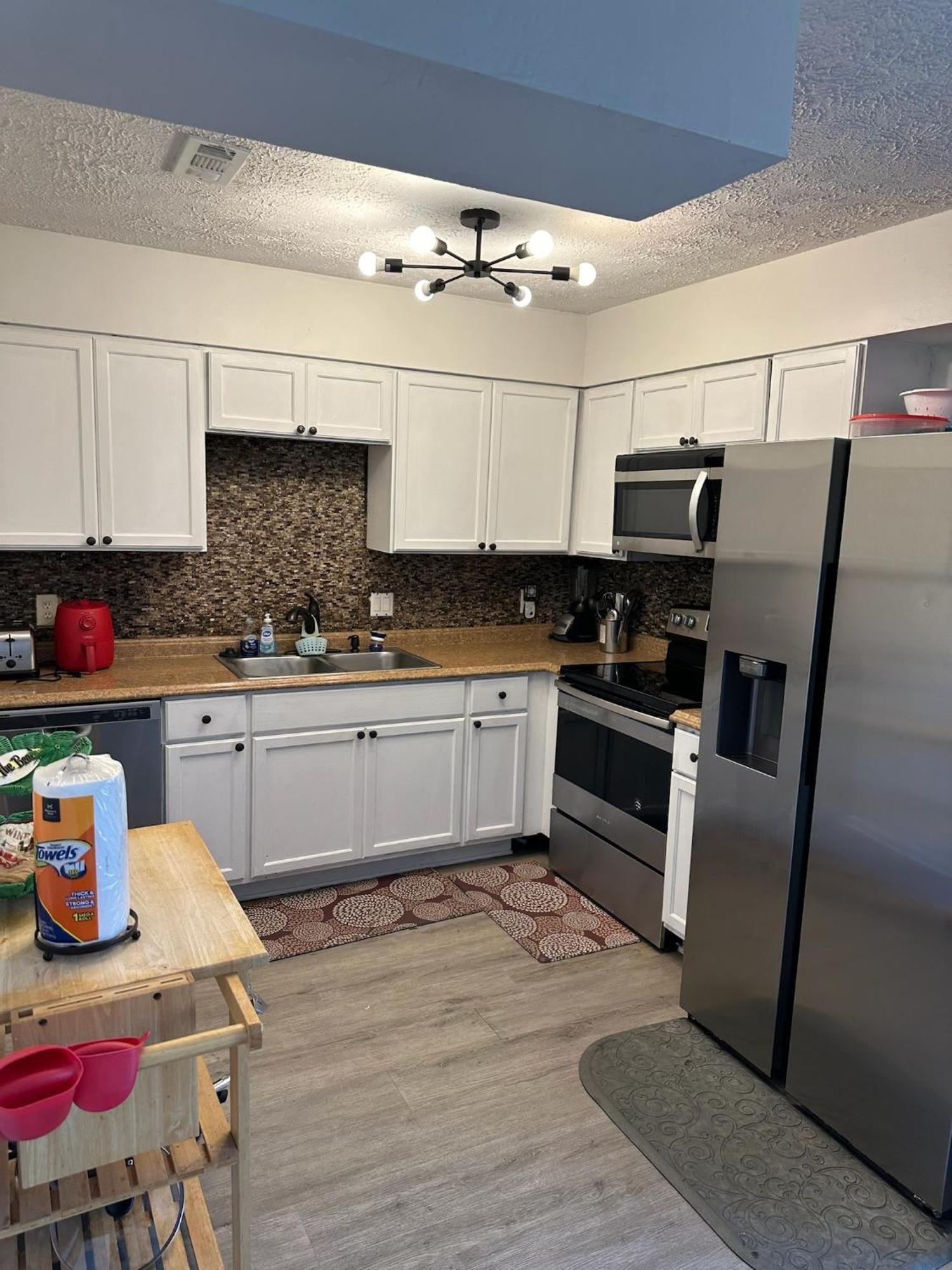 Holiday home Oceanview Oasis - Relax With Hot Tub, Breakfast, Fire Pit & Putting Green! *