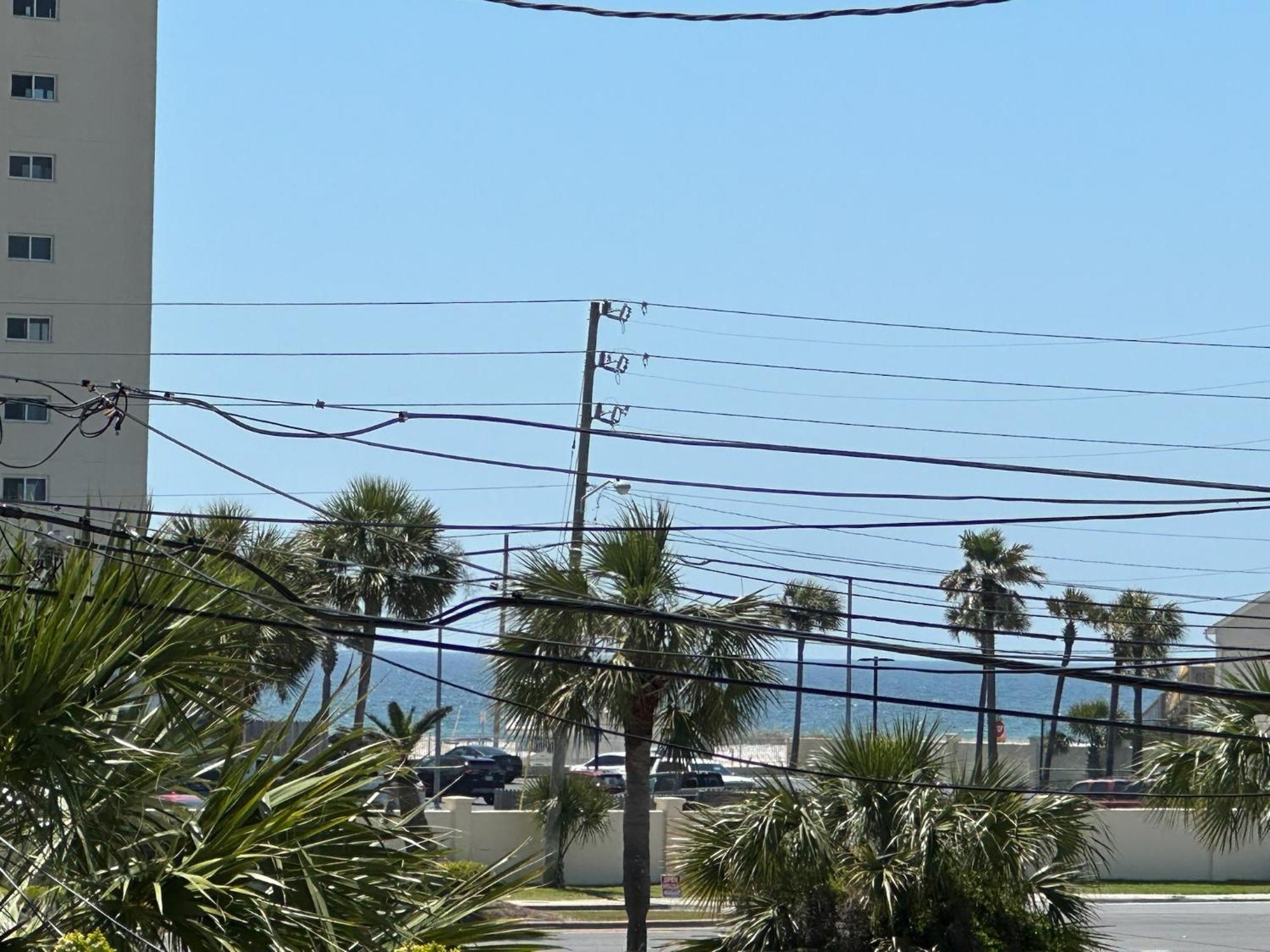 Holiday home Oceanview Oasis - Relax With Hot Tub, Breakfast, Fire Pit & Putting Green! Panama City Beach