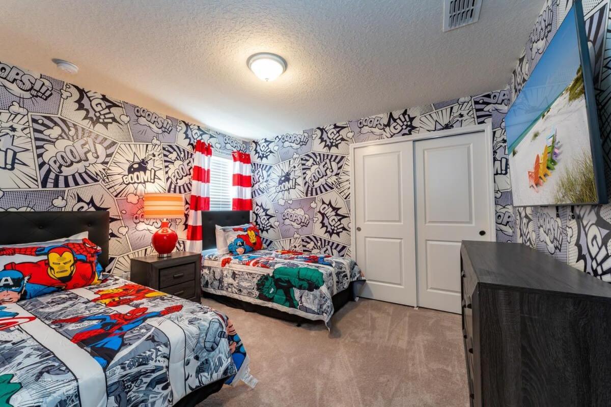 Wonderful New 8br W Pool Arcades Movie Theater *