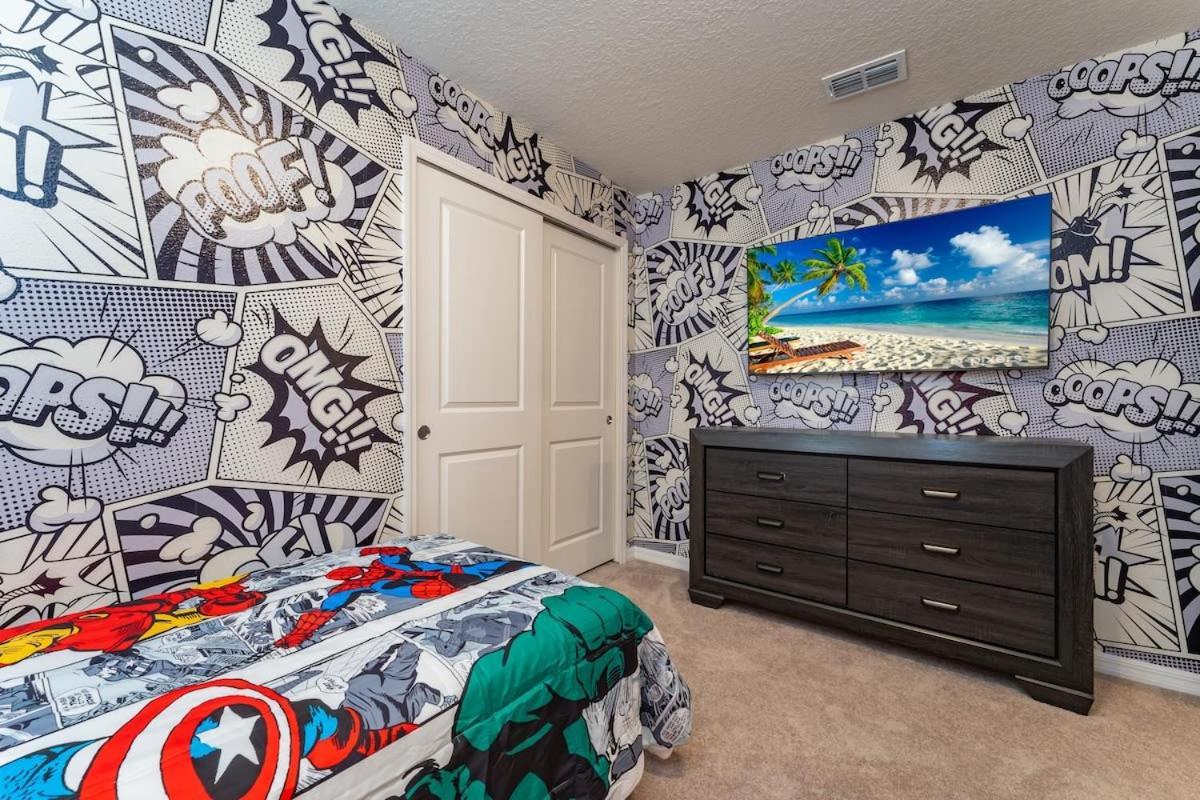 Holiday home Wonderful New 8br W Pool Arcades Movie Theater *