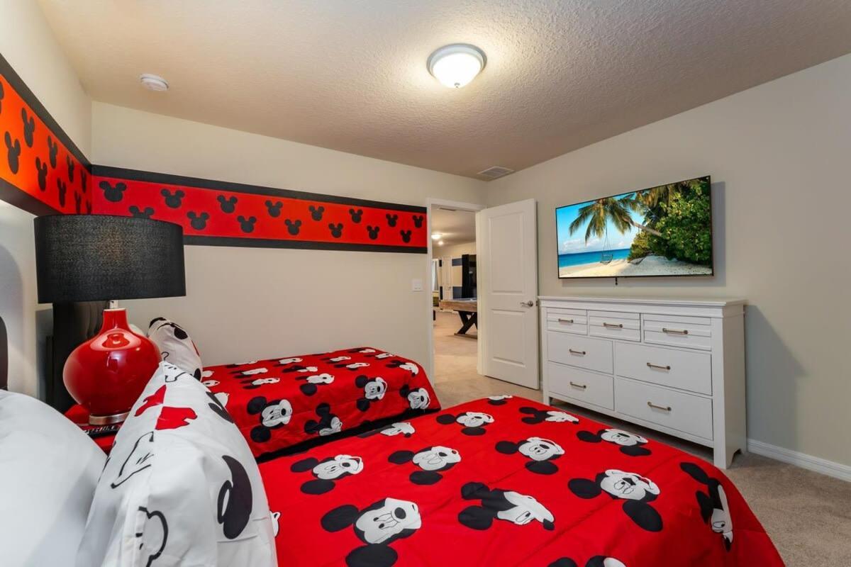 Wonderful New 8br W Pool Arcades Movie Theater