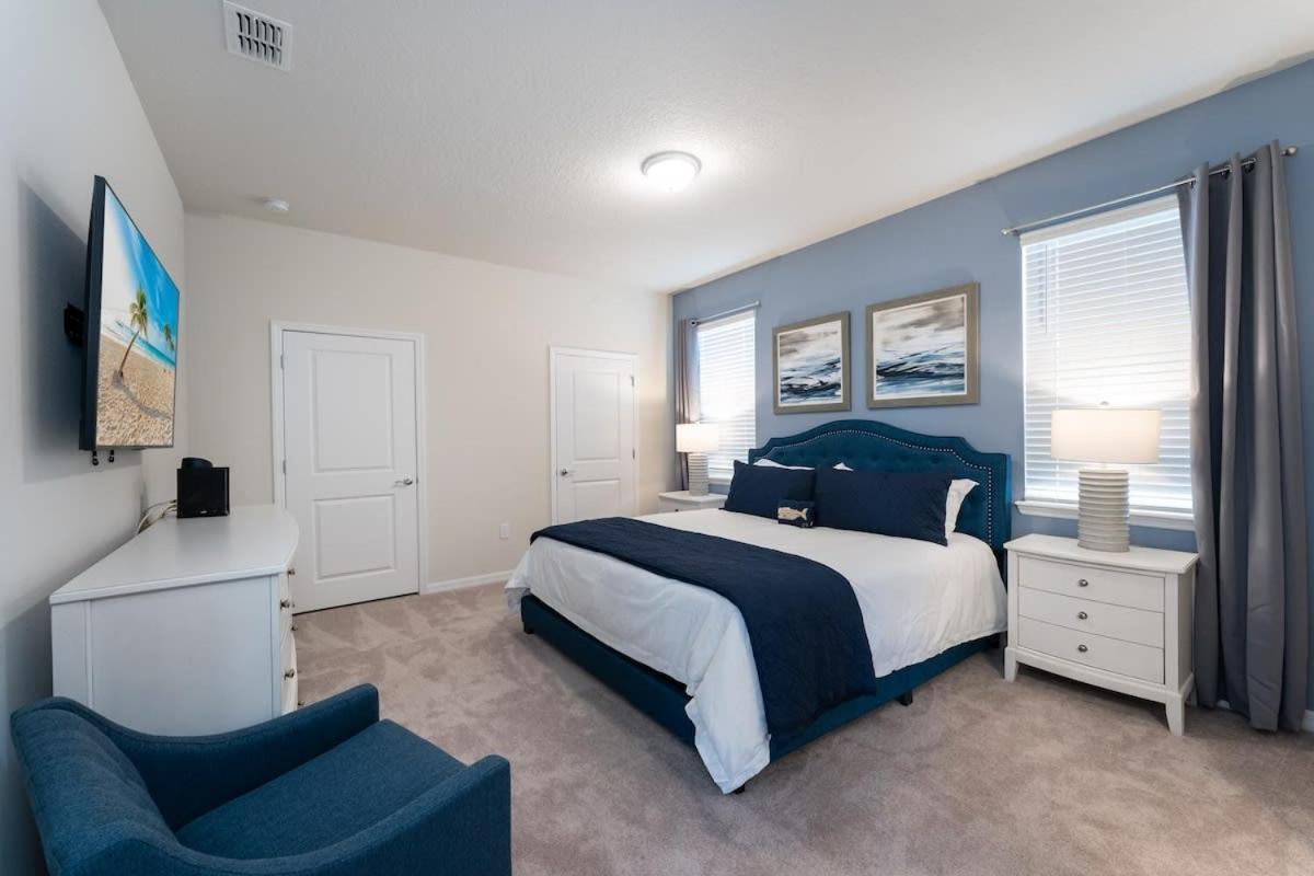 Holiday home Wonderful New 8br W Pool Arcades Movie Theater *