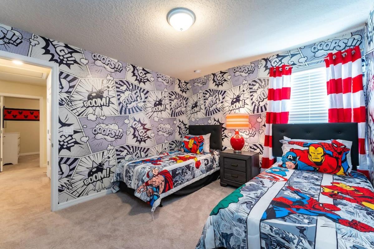 Wonderful New 8br W Pool Arcades Movie Theater *