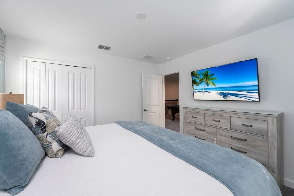 Villa Great 8 Bedroom W Games Theater Pool By Kissimmee