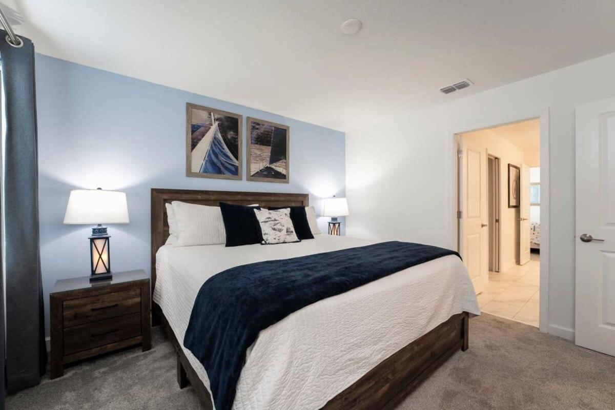 Great 8 Bedroom W Games Theater Pool By