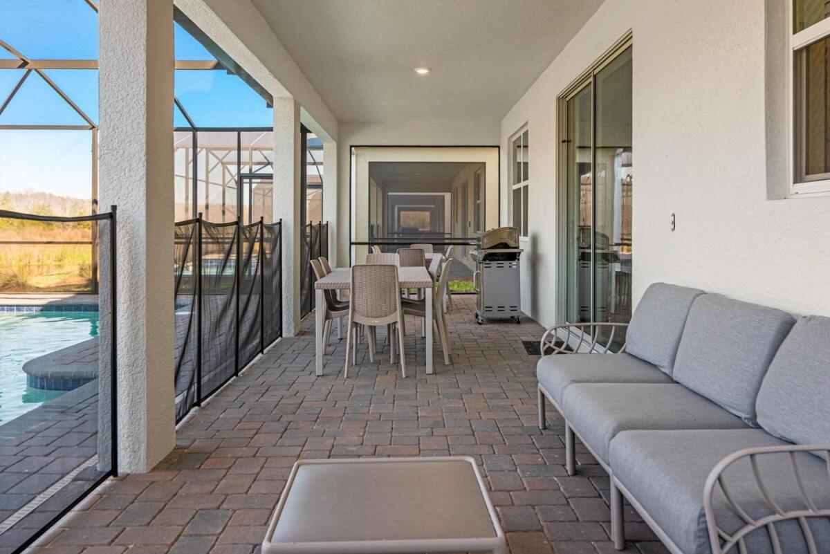 Great 8 Bedroom W Games Theater Pool By Kissimmee