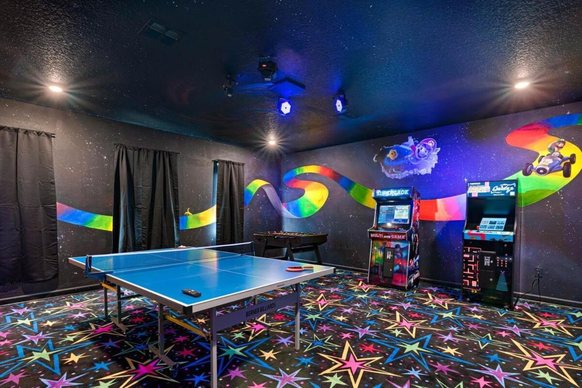 Villa Great 8 Bedroom W Games Theater Pool By Kissimmee