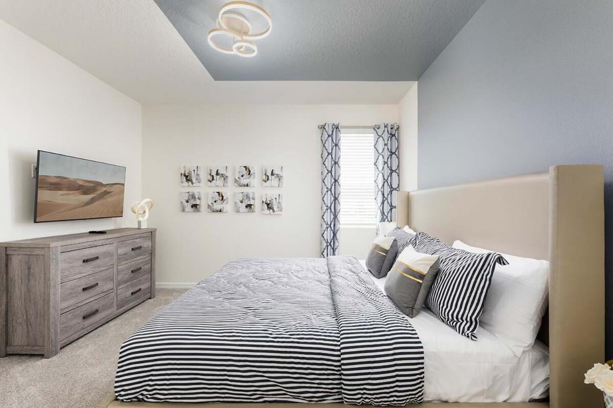 Spacious 9 Bedroom By W Pool Games Free Grill Holiday home Kissimmee
