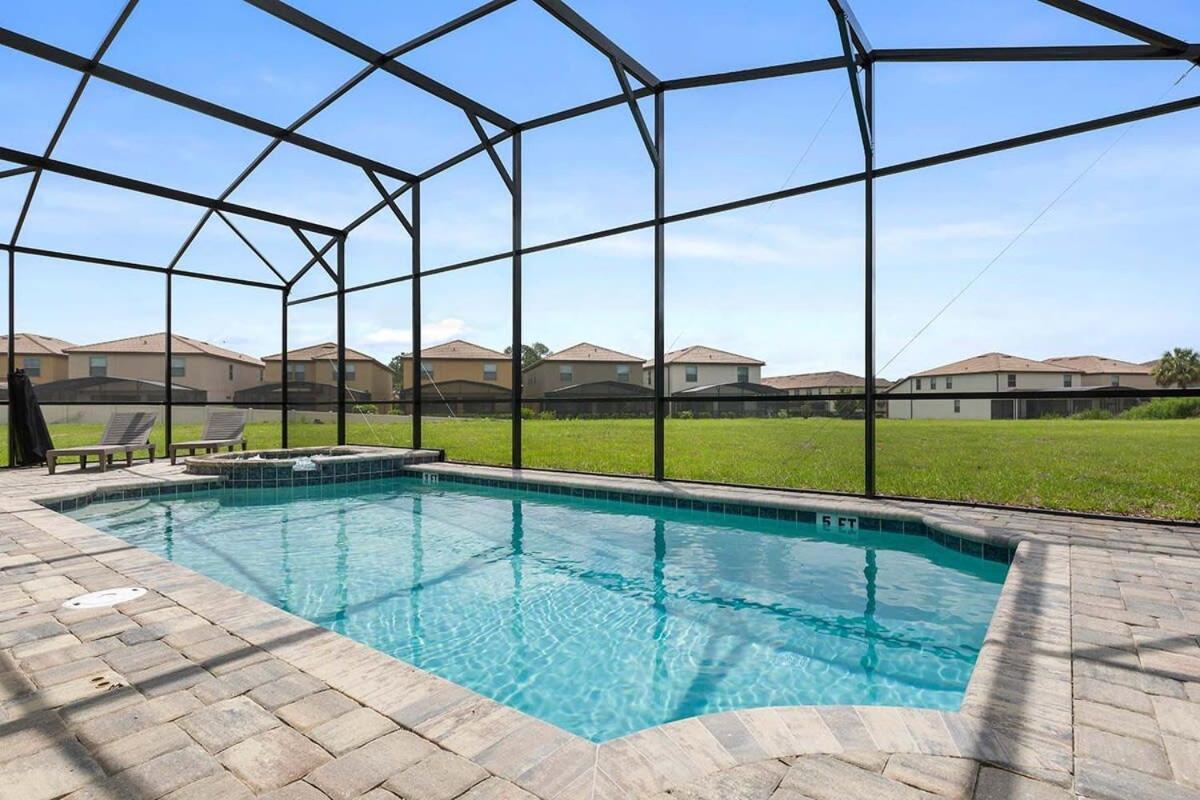 Spacious 9 Bedroom By W Pool Games Free Grill