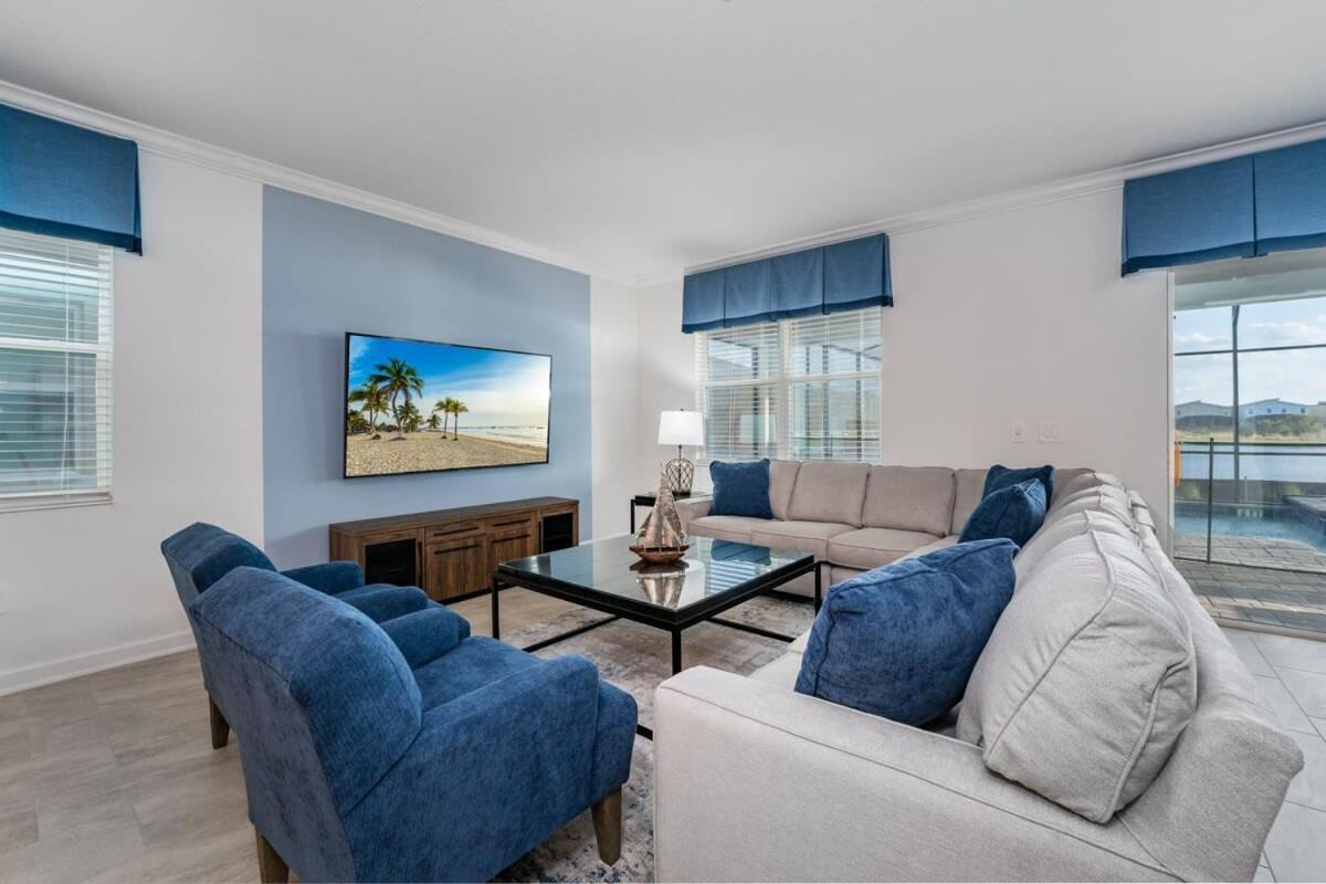 Holiday home Amazing 8br W Theme Rms Game Theater