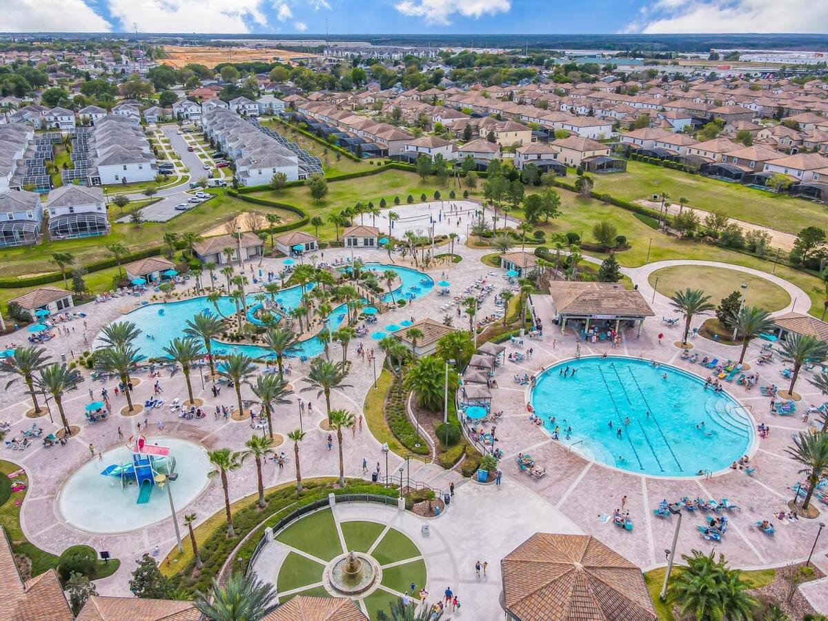 Villa Awesome 8 Bedroom W Game Pool & Theater Davenport