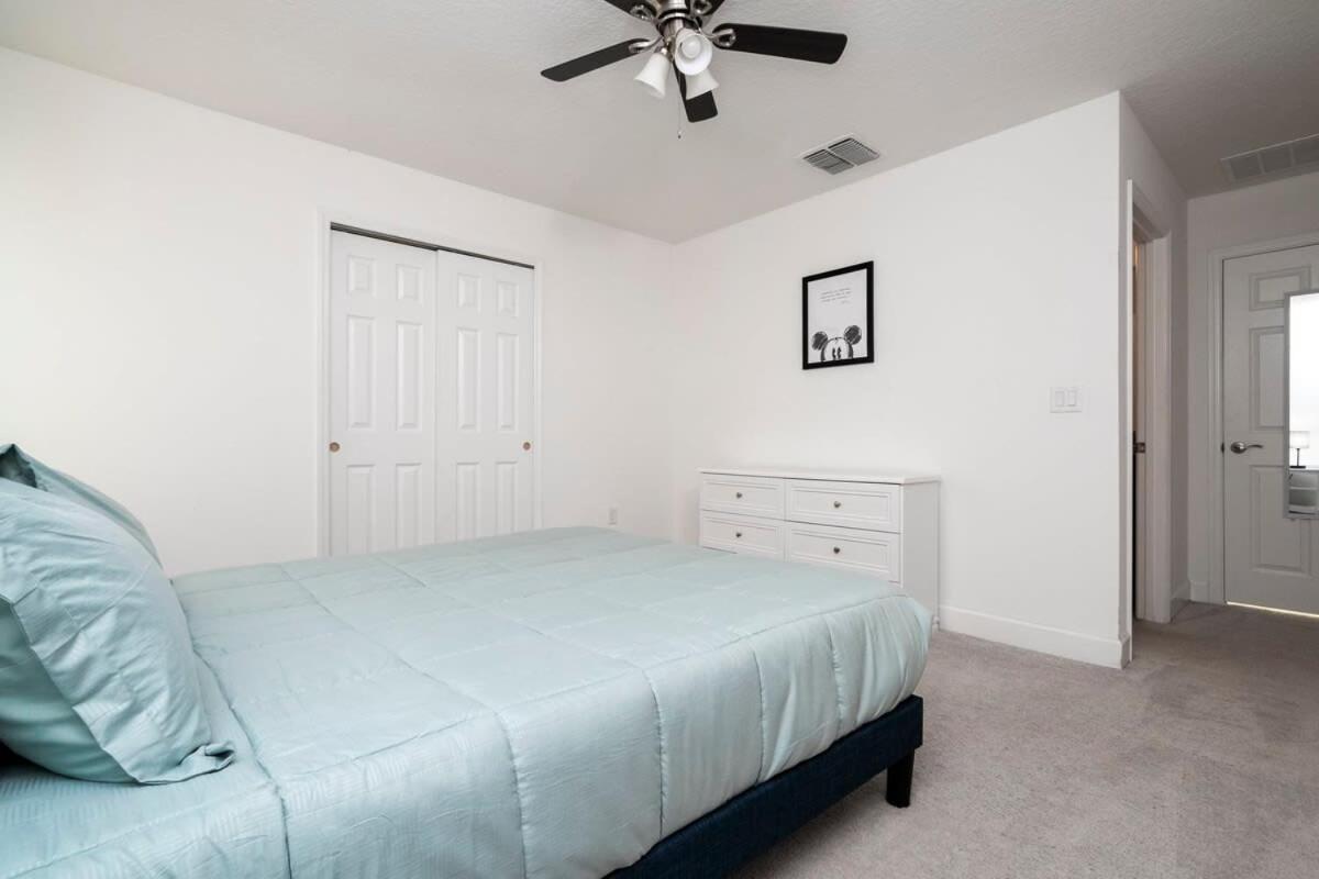 Splendid 4 Bedroom W Pool Close To 132 *