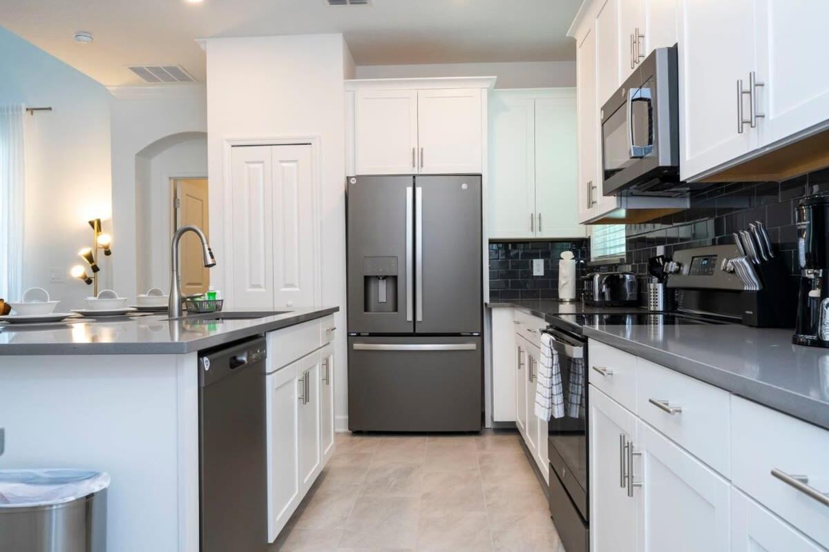 Gorgeous 5bd With Pool At Champions Gate 1125 *