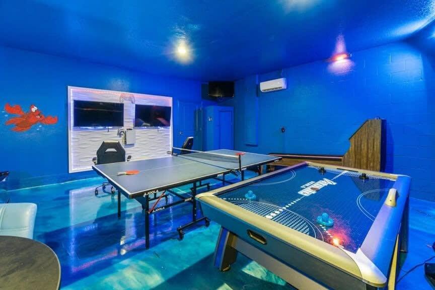 Villa Under The Sea By W Pool Game