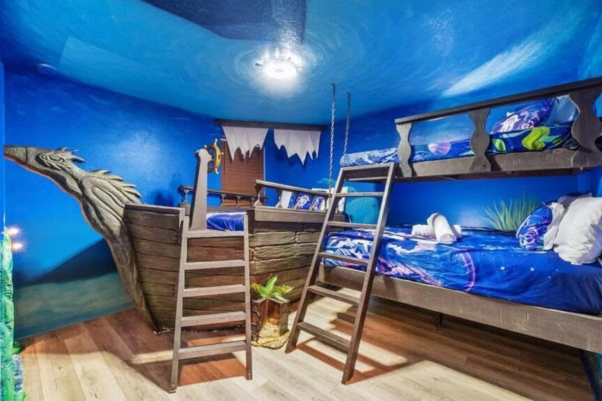 Under The Sea By W Pool Game Villa *
