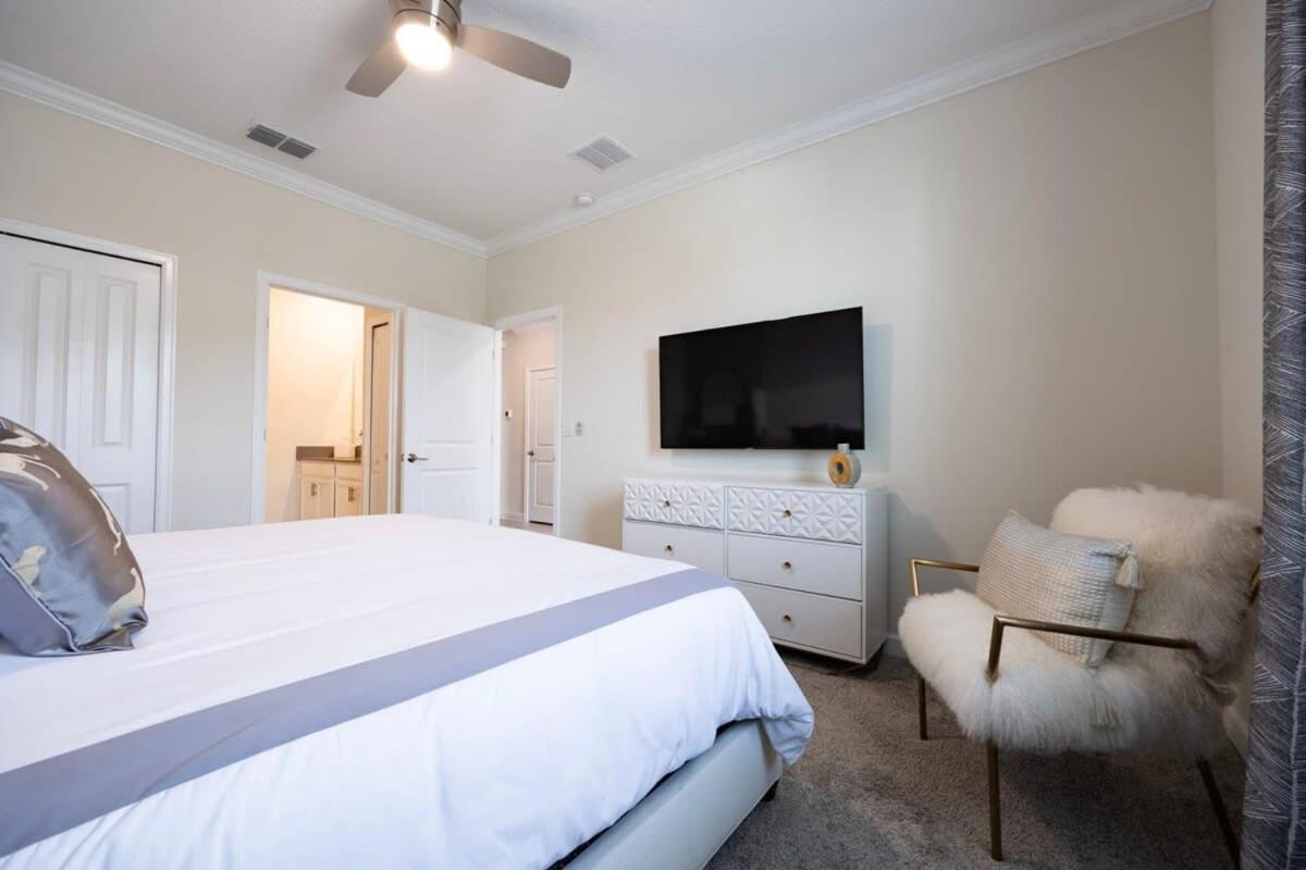 Holiday home Incredible 6br By Private Pool Games *