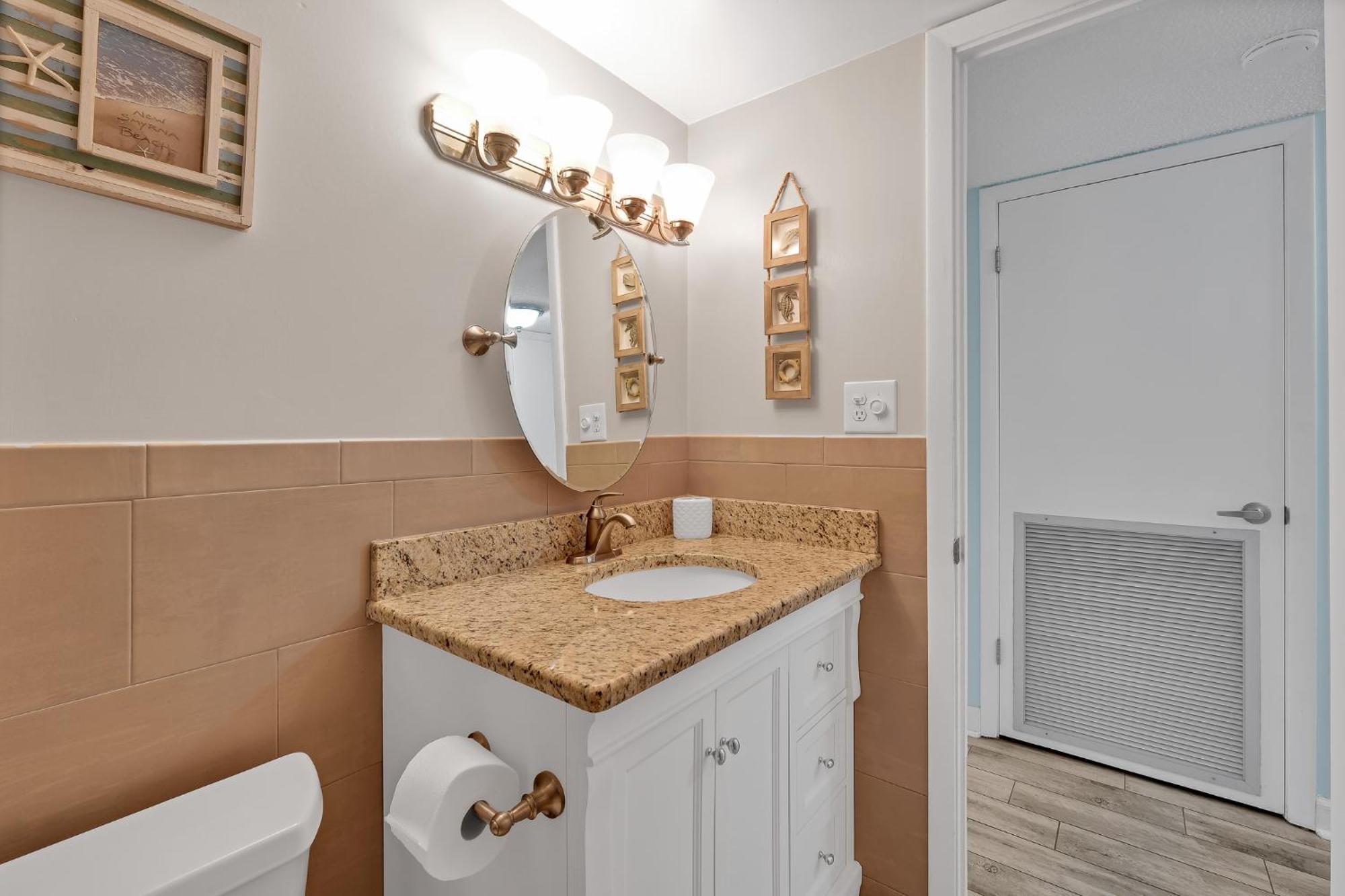 Ocean View From Your Private Balcony With Direct Access To The No-drive Beach! *