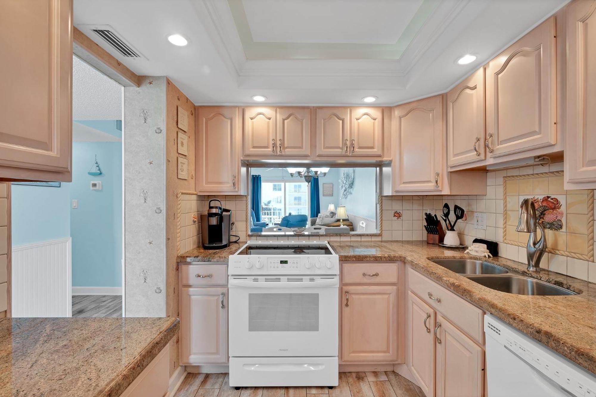 Ocean View From Your Private Balcony With Direct Access To The No-drive Beach! * New Smyrna Beach