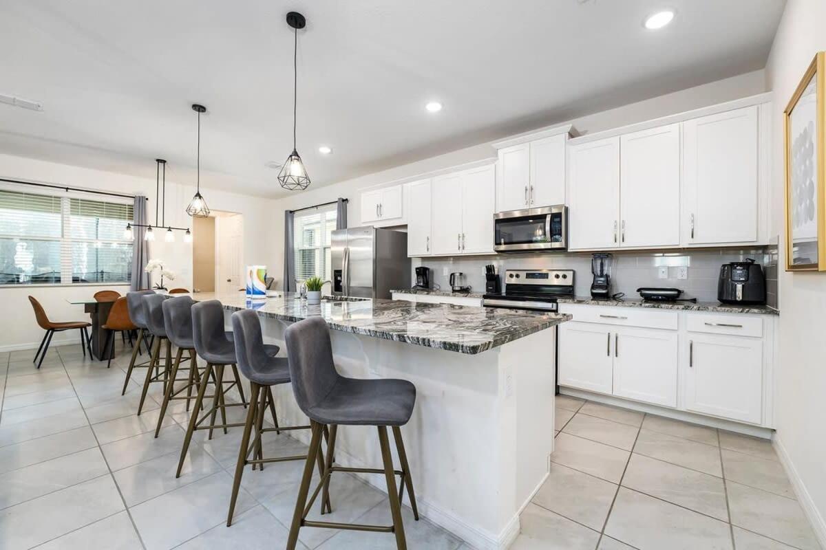 Exciting 6br By W Private Pool *
