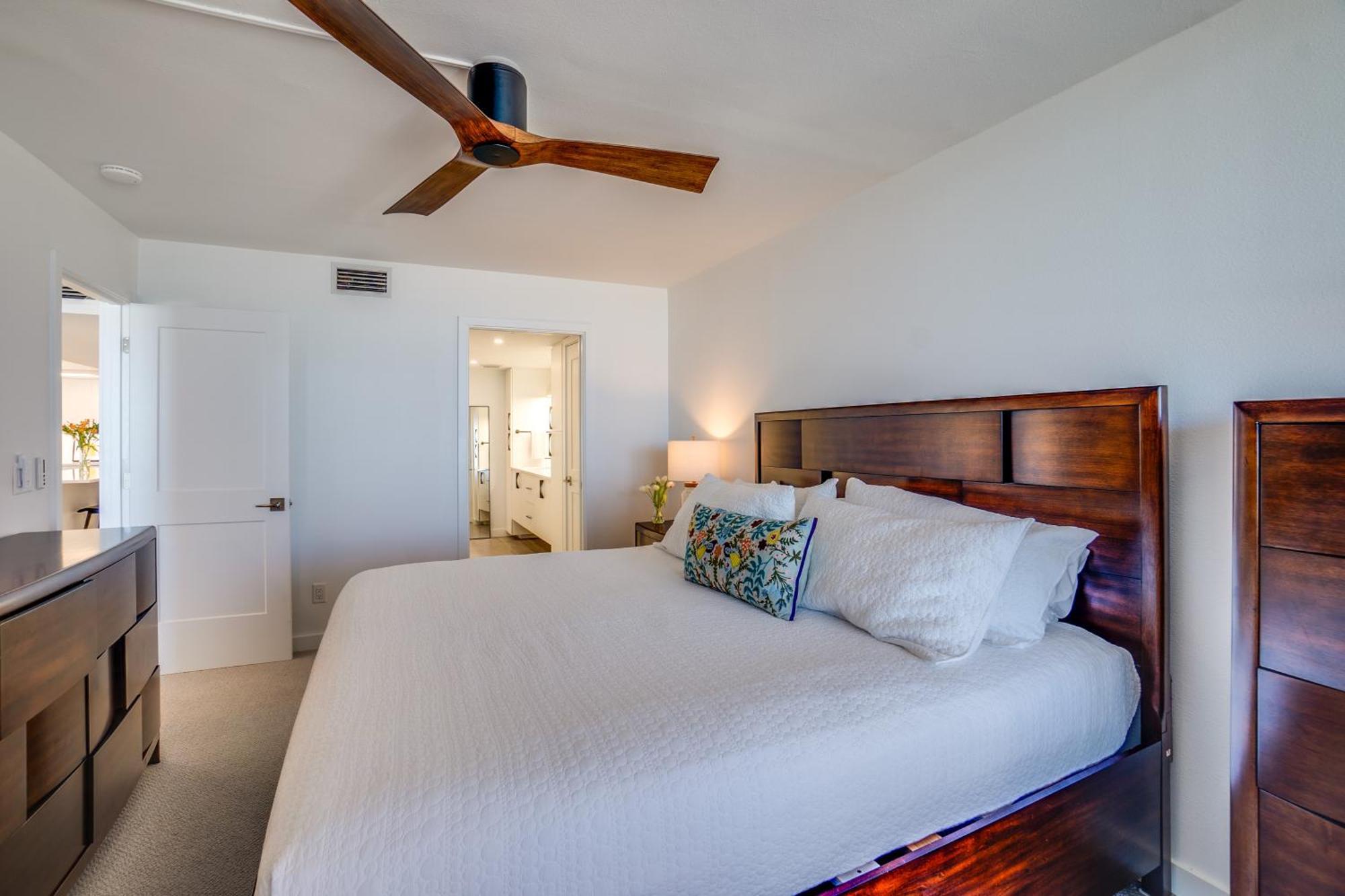 Bella Luna, 2 Bed And 2 Bath Beachfront * Bradenton Beach
