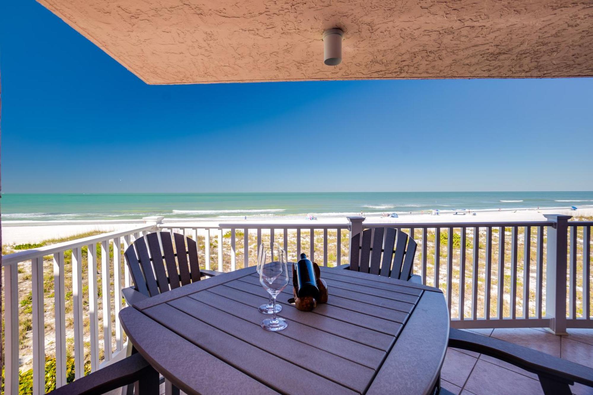 Holiday home Bella Luna, 2 Bed And 2 Bath Beachfront *