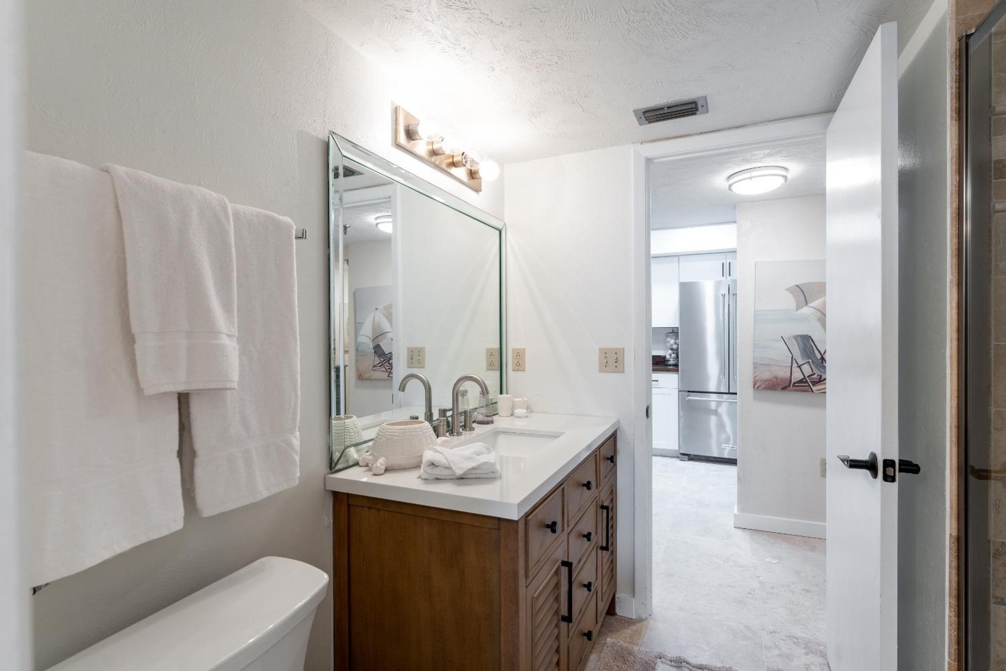 Luxury, Direct Oceanfront Unit And Balcony, Southeast Corner, Heated Pool, Garage Parking *