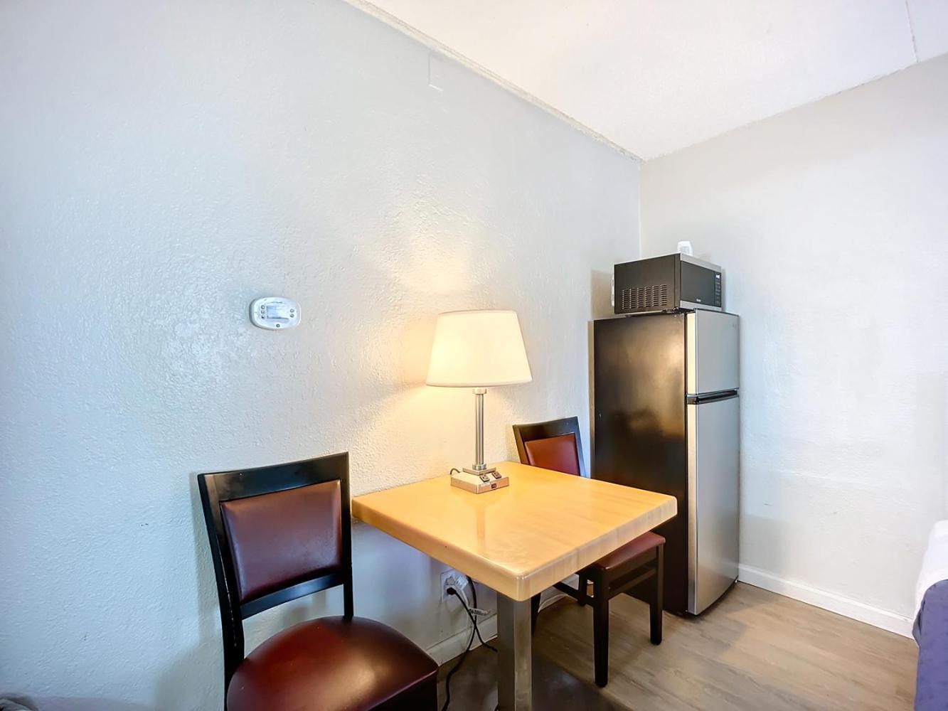 Stayable North Hotel