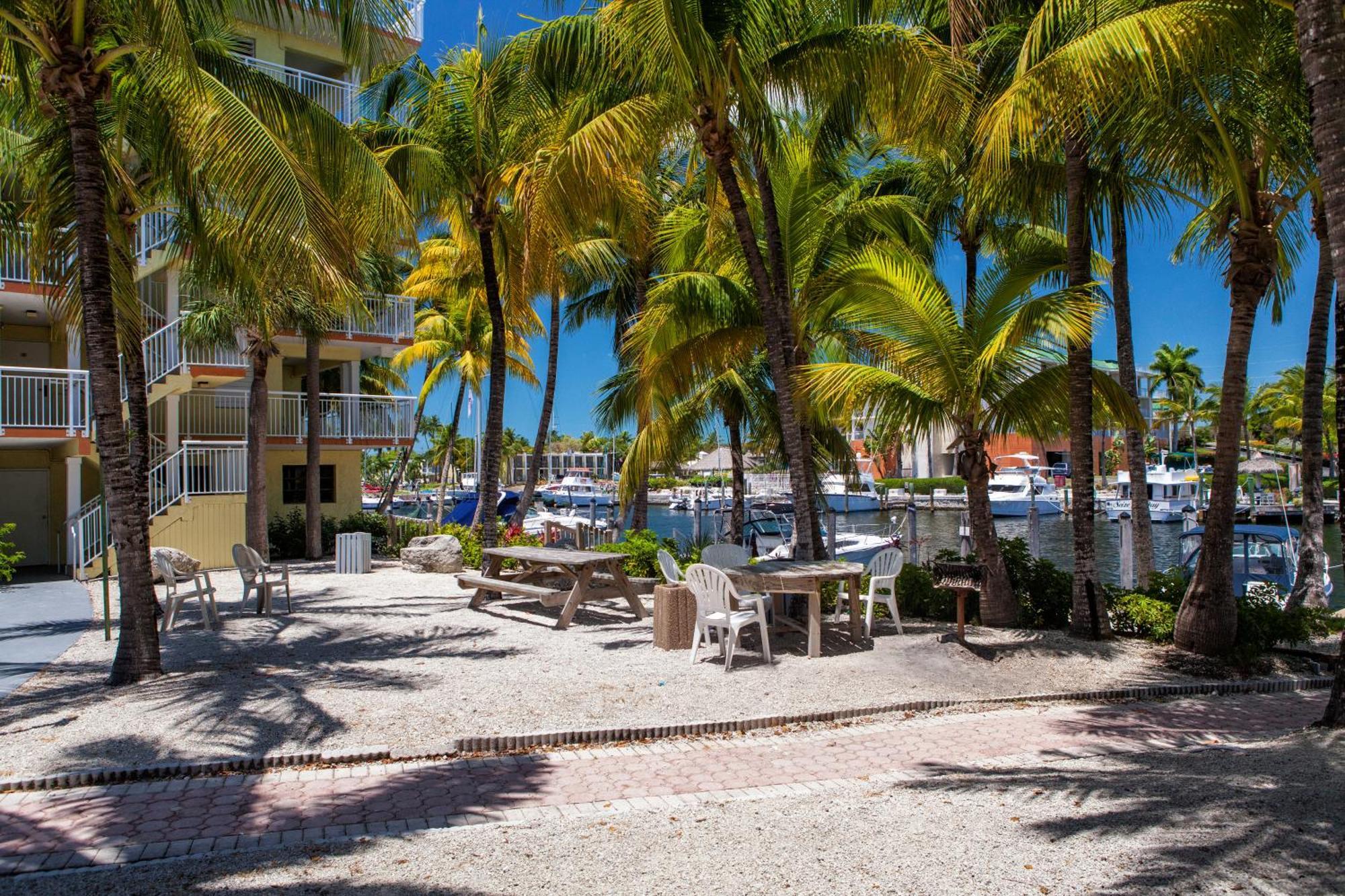 Marina Del Mar And Marina Key Largo