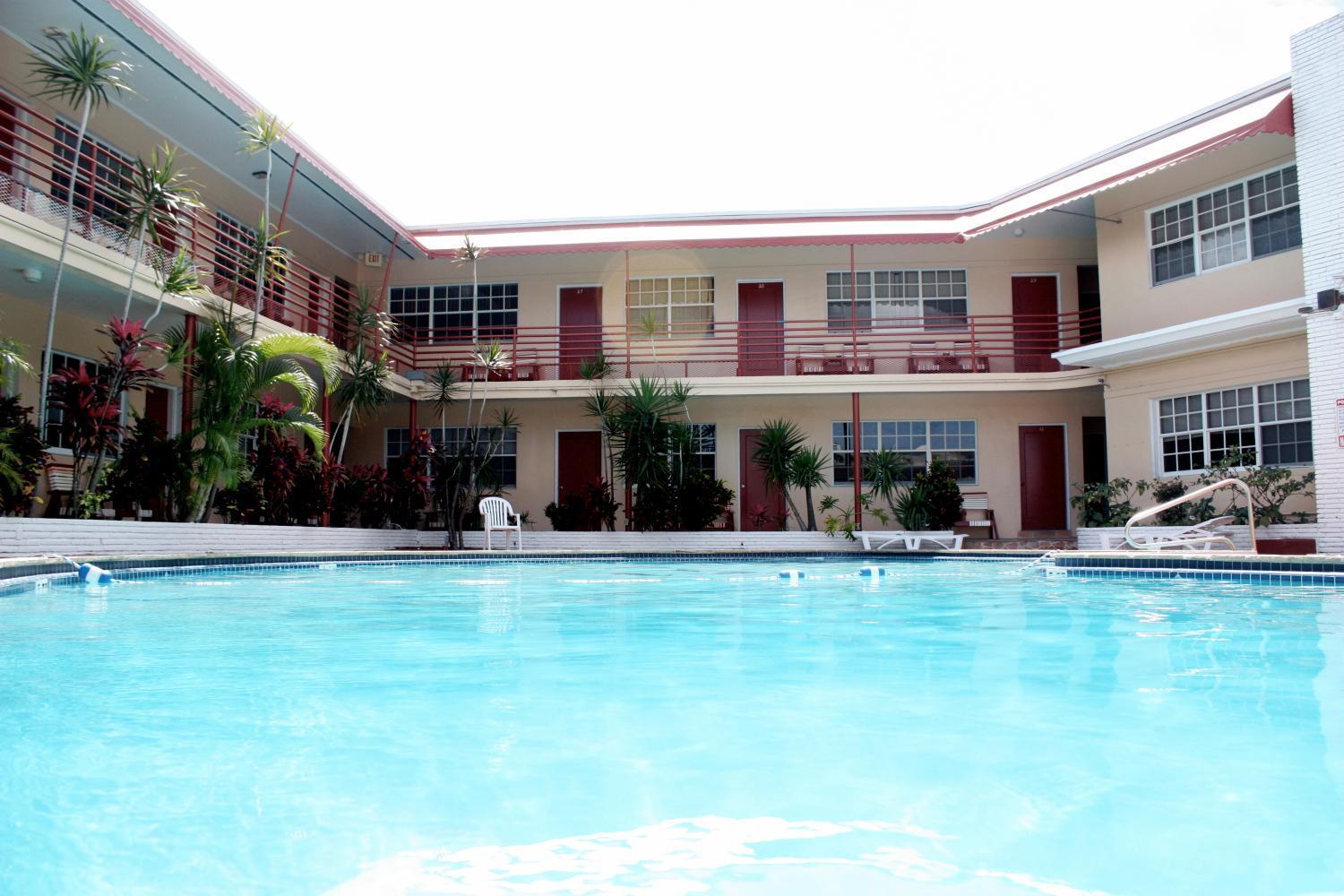 Motel And Town 2*