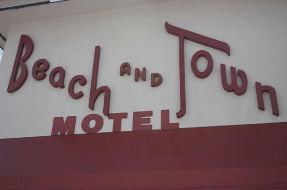Motel And Town