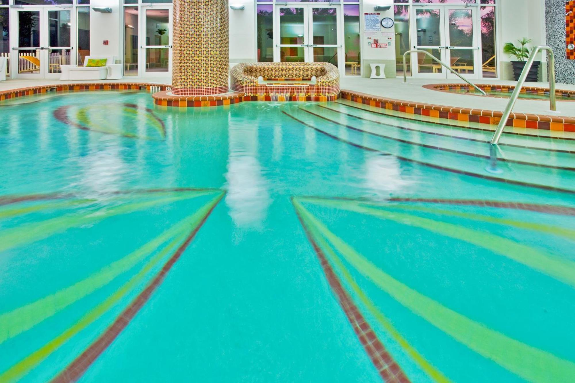 Hotel Doubletree By Hilton Bradenton Airport