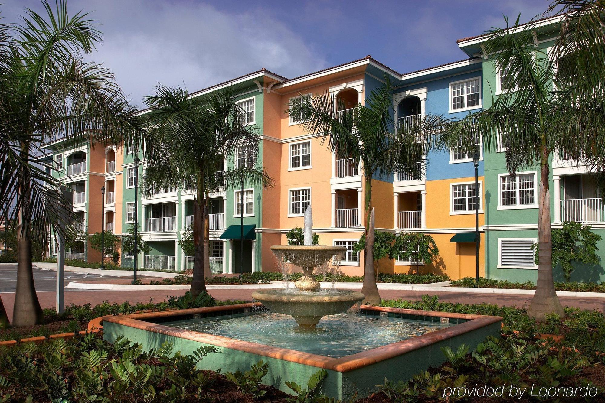 Mizner Place At Town Center, Lauderdale 4*