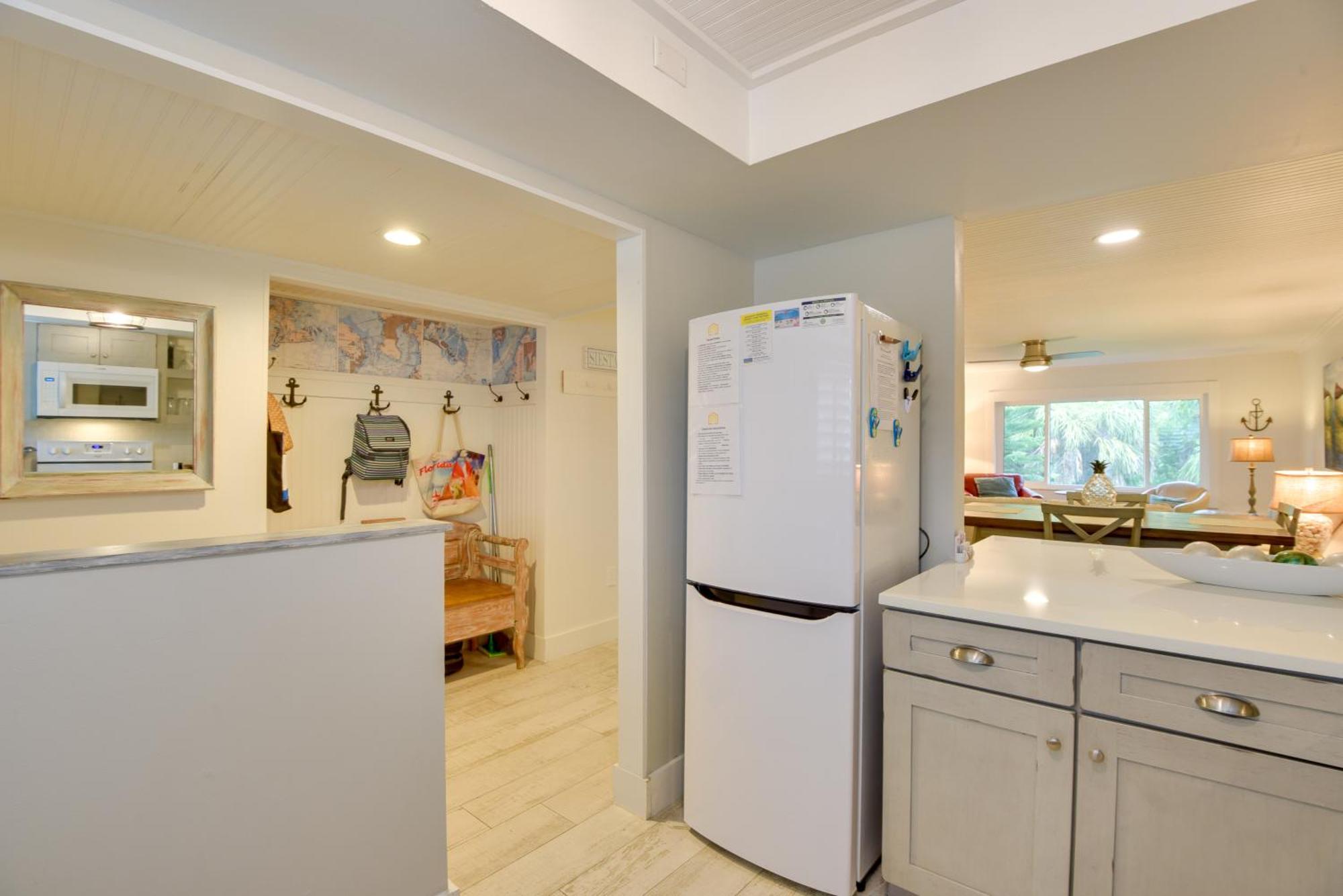Apartment Siesta Key With Heated Pool Less Than 1 Mi To *