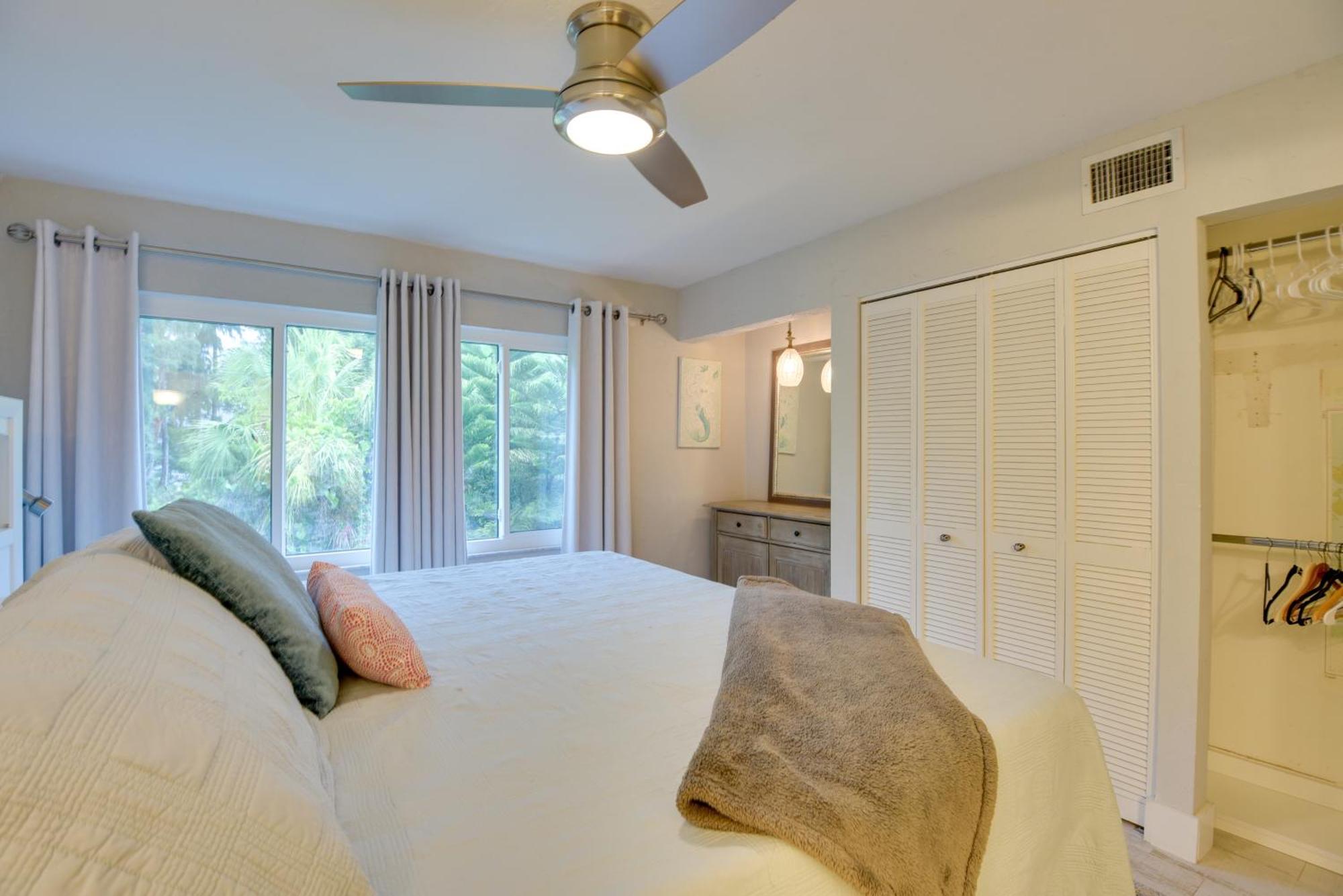 Apartment Siesta Key With Heated Pool Less Than 1 Mi To