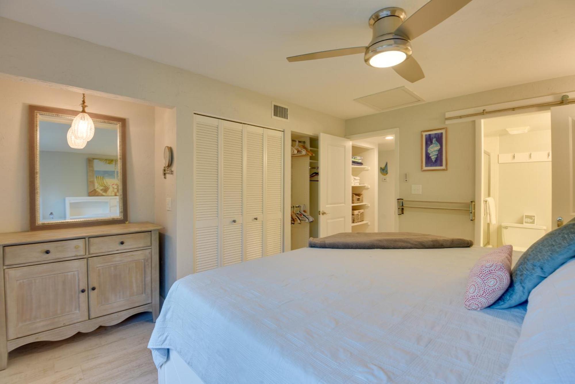 Apartment Siesta Key With Heated Pool Less Than 1 Mi To *