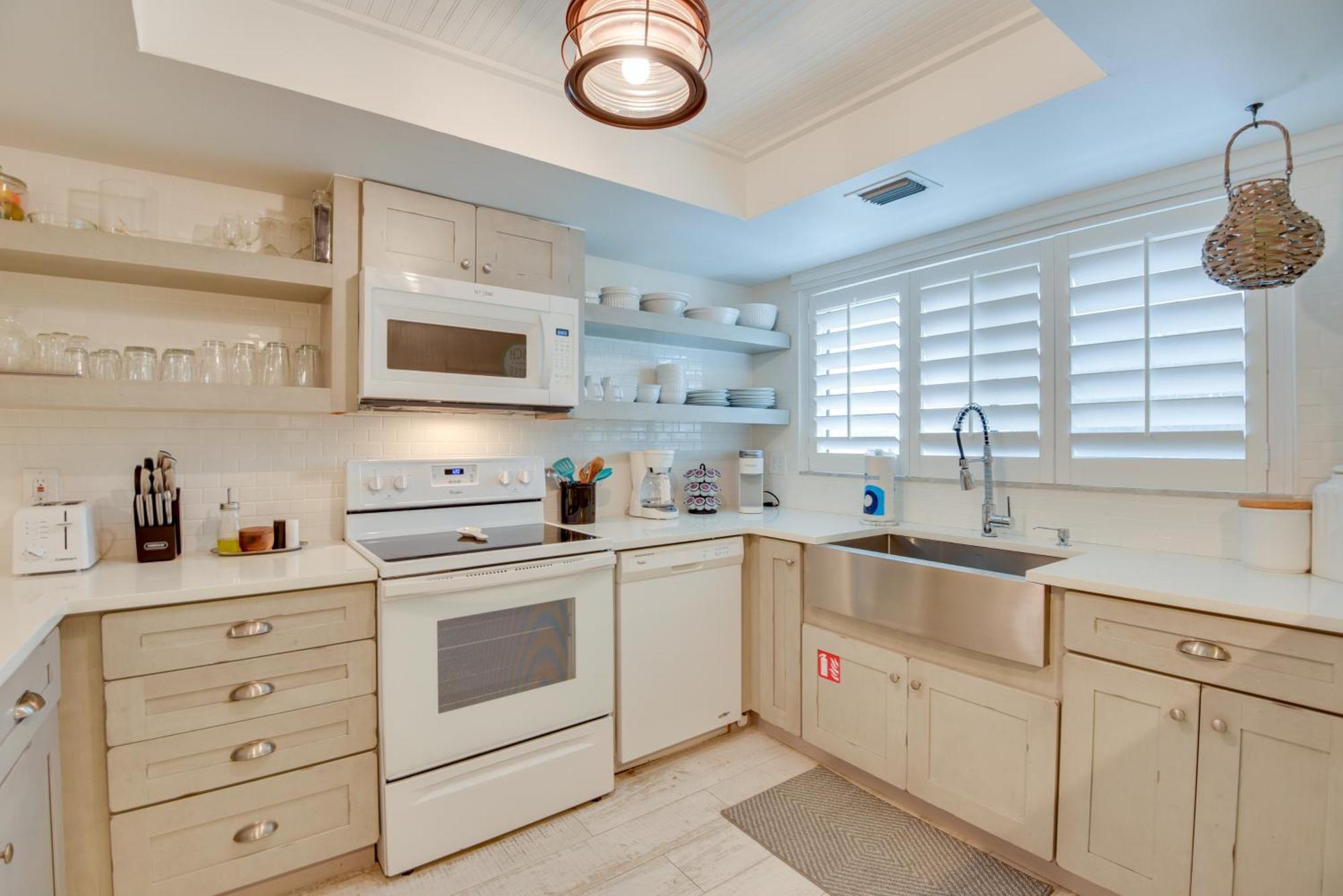 Apartment Siesta Key With Heated Pool Less Than 1 Mi To Sarasota