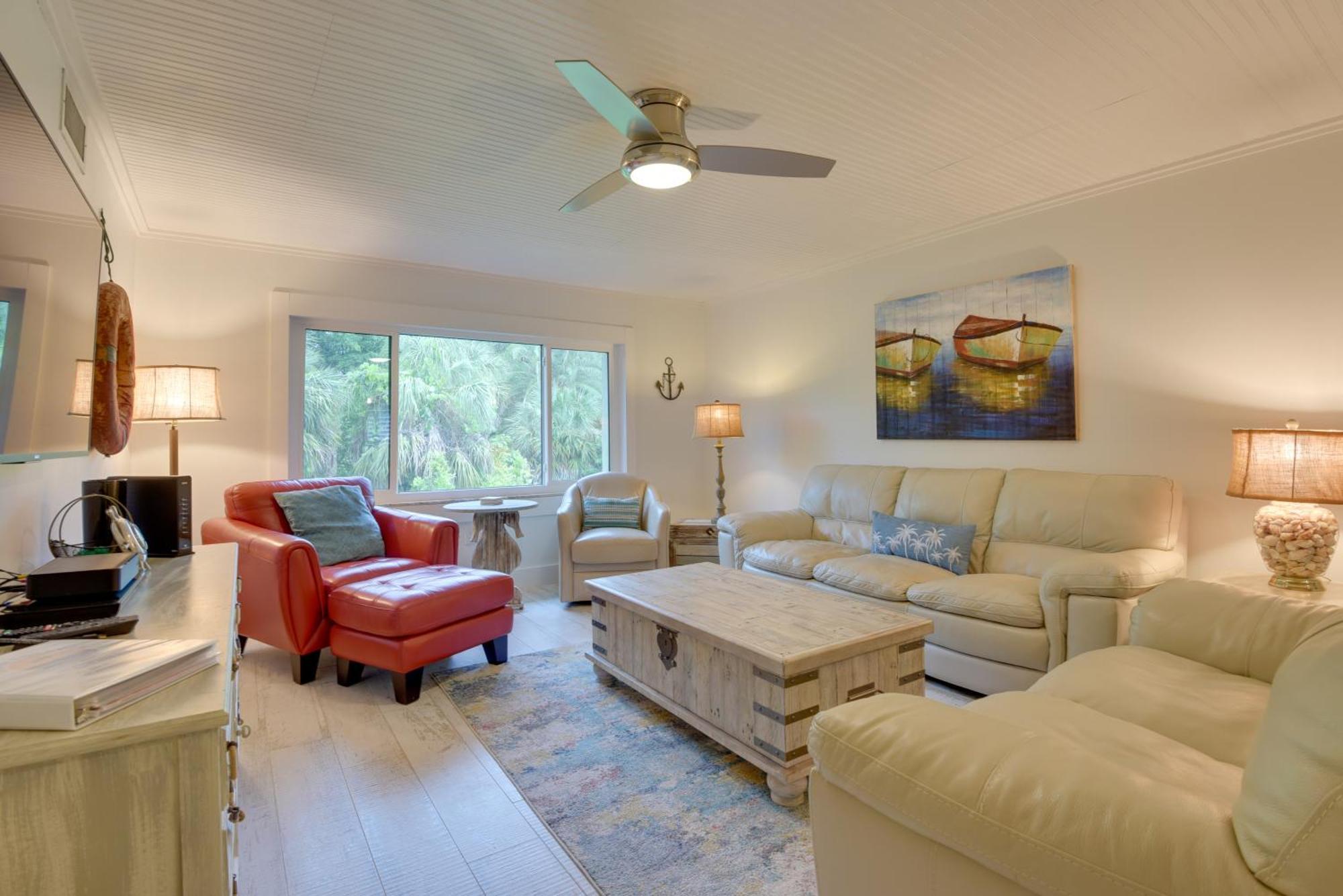 Siesta Key With Heated Pool Less Than 1 Mi To Sarasota