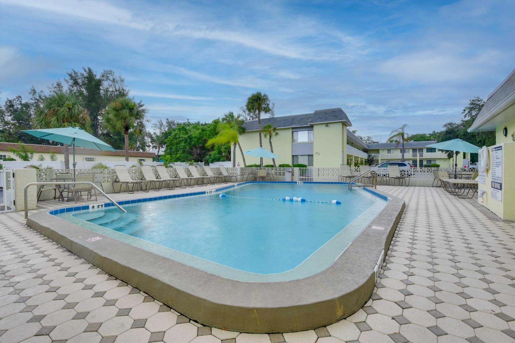 Apartment Siesta Key With Heated Pool Less Than 1 Mi To