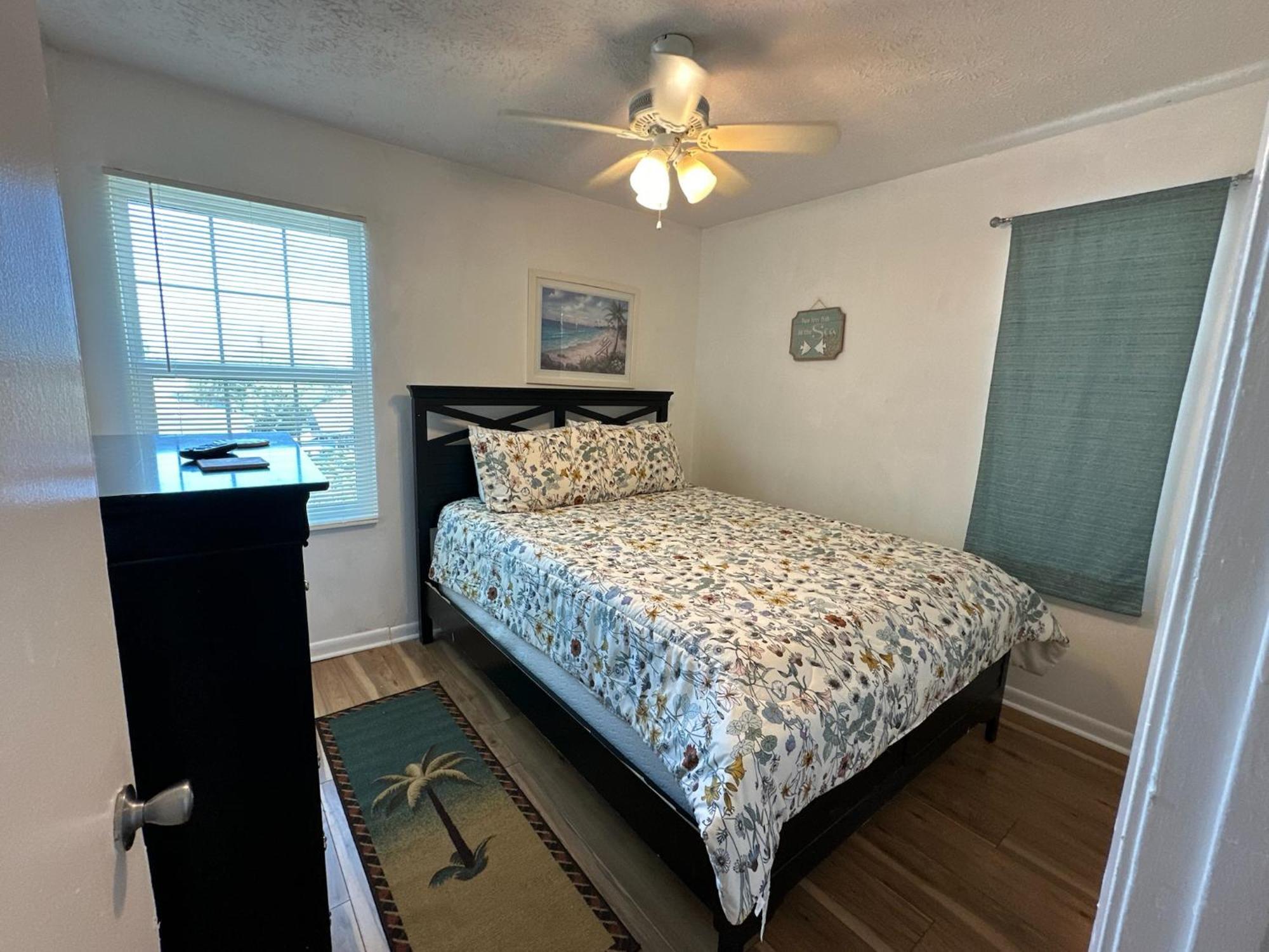 Oceanview Oasis - Relax With Hot Tub, Breakfast, Fire Pit & Putting Green! Panama City Beach