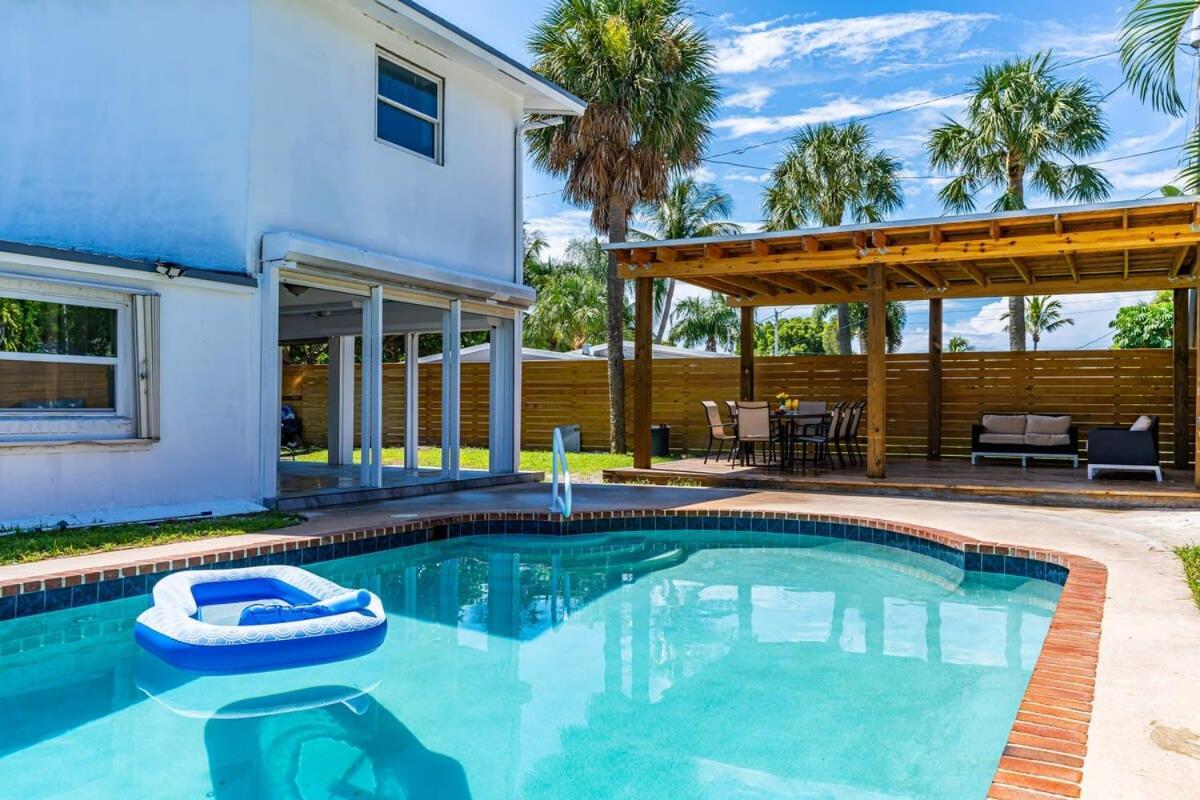 Holiday home Pompano Gem, 1 Mi To & 12 Pickleball Courts Pompano Beach