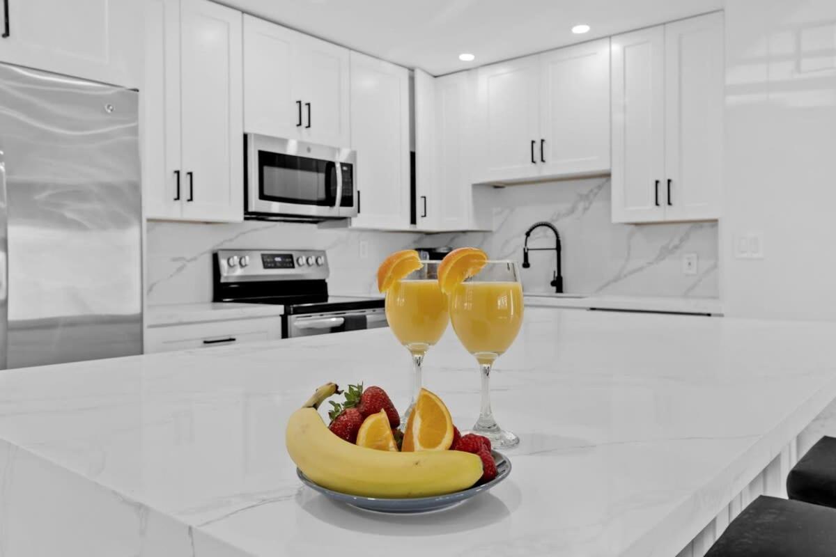 Holiday home Pompano Gem, 1 Mi To & 12 Pickleball Courts