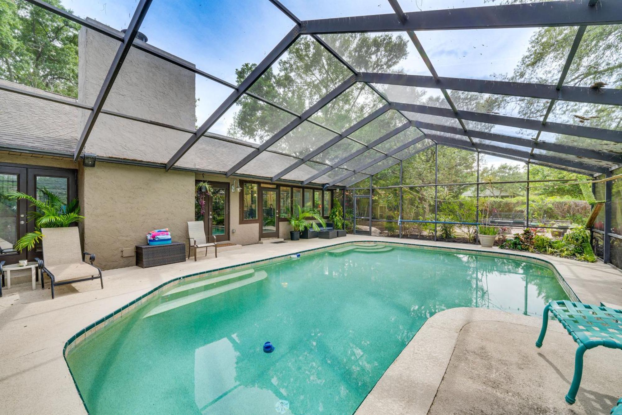 Lakeside Getaway - 10 Mi To World! Orlando