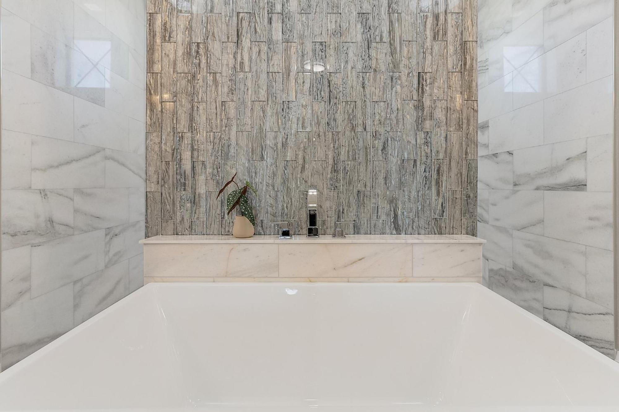 Gulf Access, Putting Green, Outdoor Kitchen, Heated Pool & & More! - Captain's Quarters
