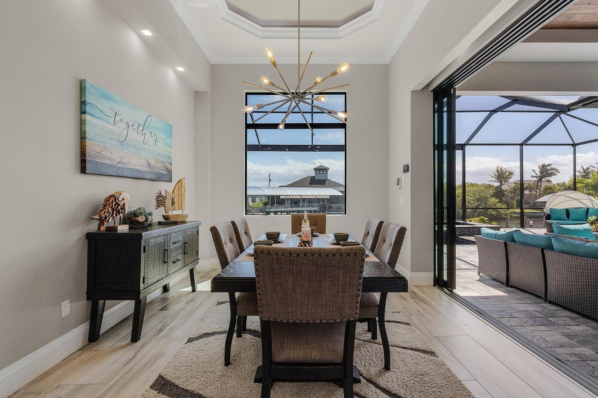 Holiday home Gulf Access, Putting Green, Outdoor Kitchen, Heated Pool & & More! - Captain's Quarters *