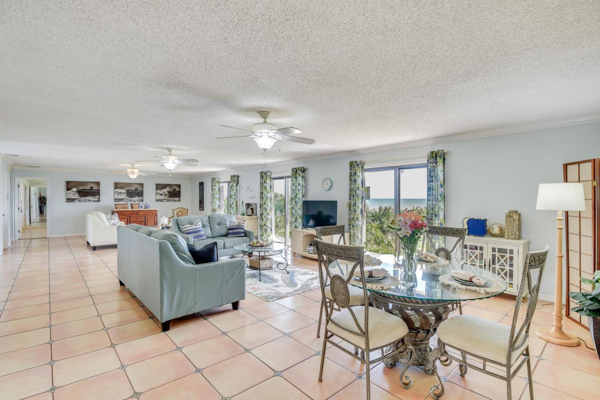 Oceanfront Flagler With Decks And Gas Grill Flagler Beach