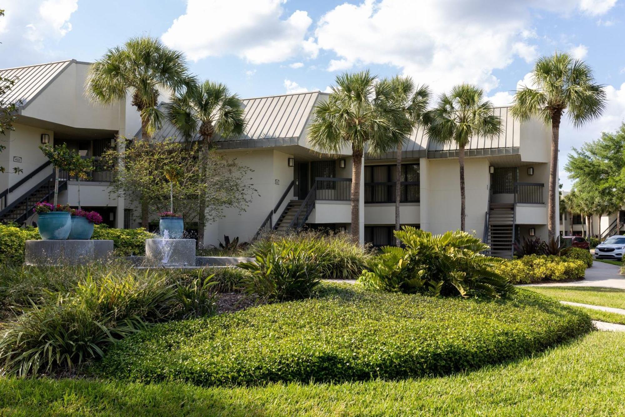 Marriott's Sabal Palms Hotel 4*