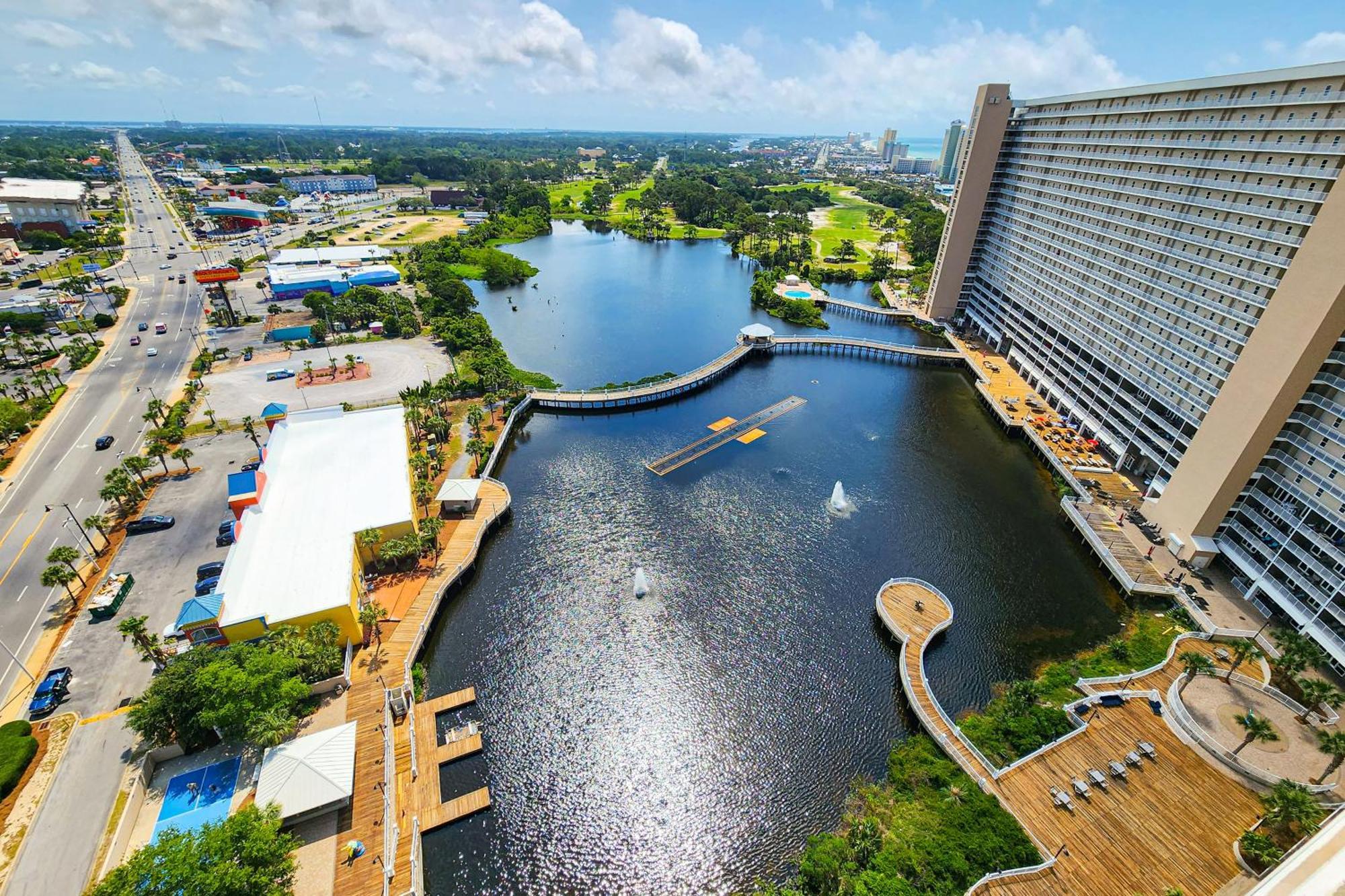Town Wharf Apartment *
