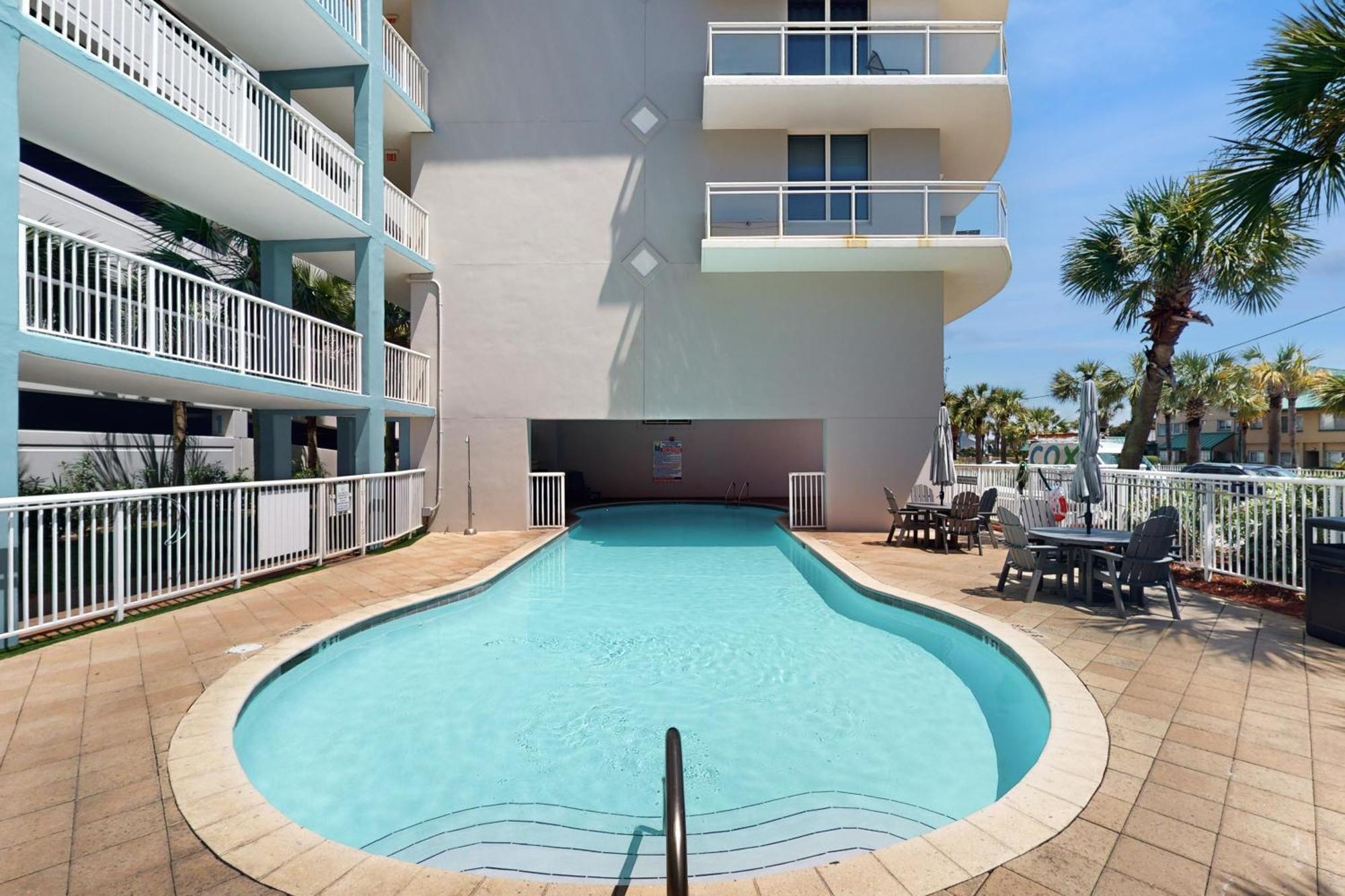 Destin West Gulfside 216 *